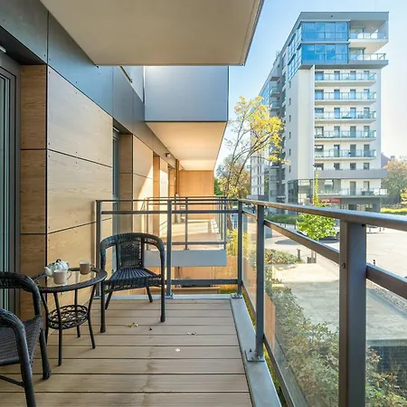 Cosy In Near The River With Parking And Balcony By Renters Апартаменты Вроцлав
