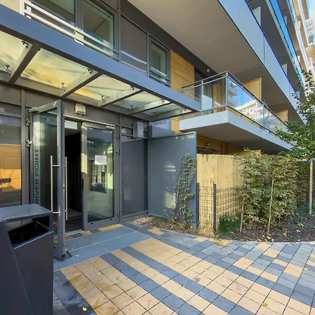 Cosy In Near The River With Parking And Balcony By Renters Апартаменты Вроцлав